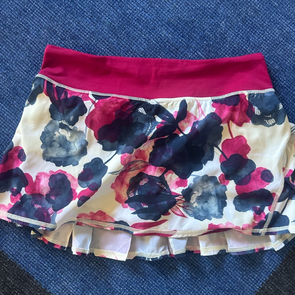 Lululemon Athletica Floral Mini Skirt in Pink and Blue